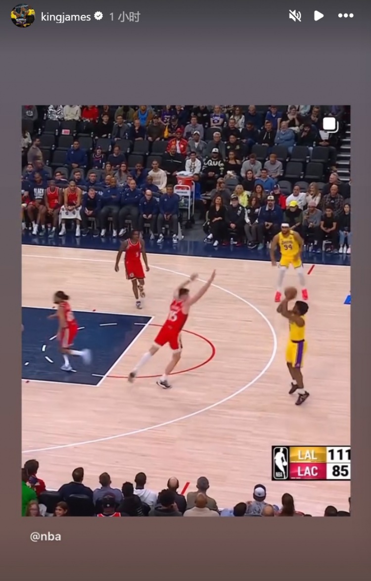  為你驕傲！布朗尼投進(jìn)NBA生涯首記三分球！詹姆斯賽后轉(zhuǎn)發(fā)