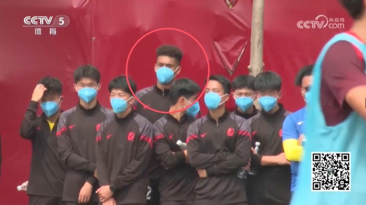  無緣U17國足名單，張洪福隨恒大足校觀摩國少隊訓練