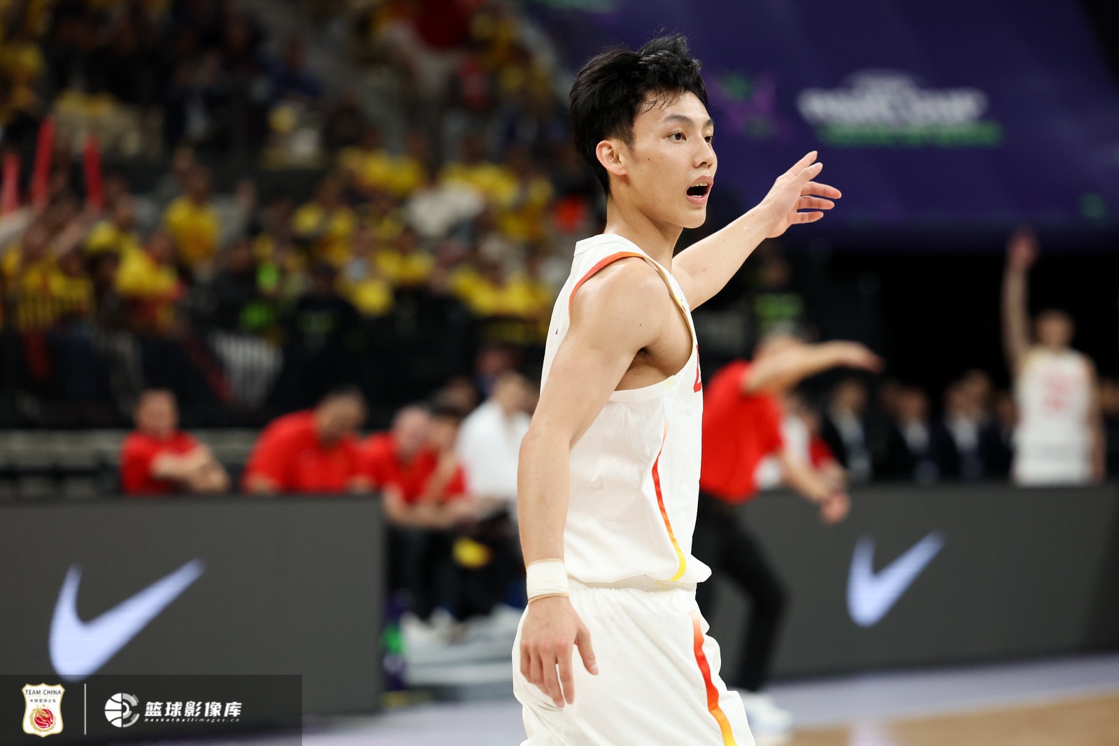  首發(fā)出戰(zhàn)不在狀態(tài)！徐杰全場3中0沒得分 拿到3板1助2斷另2失誤