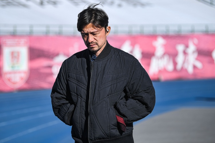  兩隊(duì)均三連敗開局！足球報(bào)談亞泰vs三鎮(zhèn)：亞泰力爭(zhēng)打好第一個(gè)主場(chǎng)